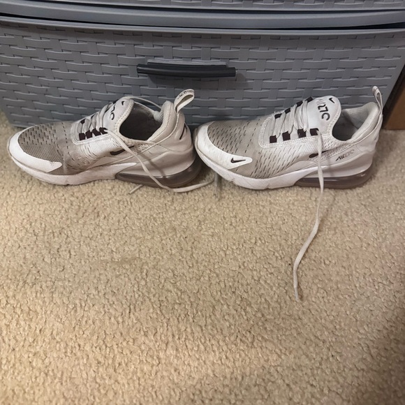 Nike Women's Air 270 White and Brown Sneakers - Picture 6 of 9